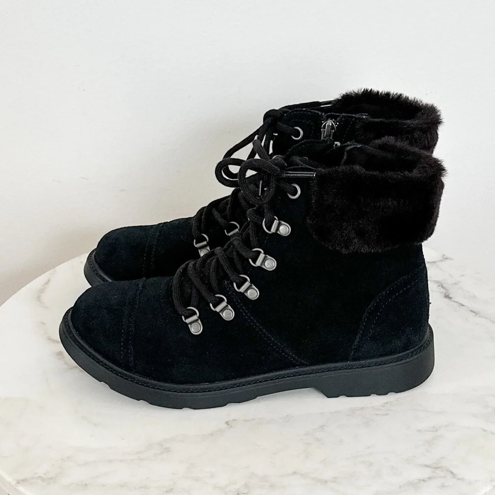 NEW UGG Azell Hiker Weather Waterproof Lace-up Boots Black Suede Youth Size 6